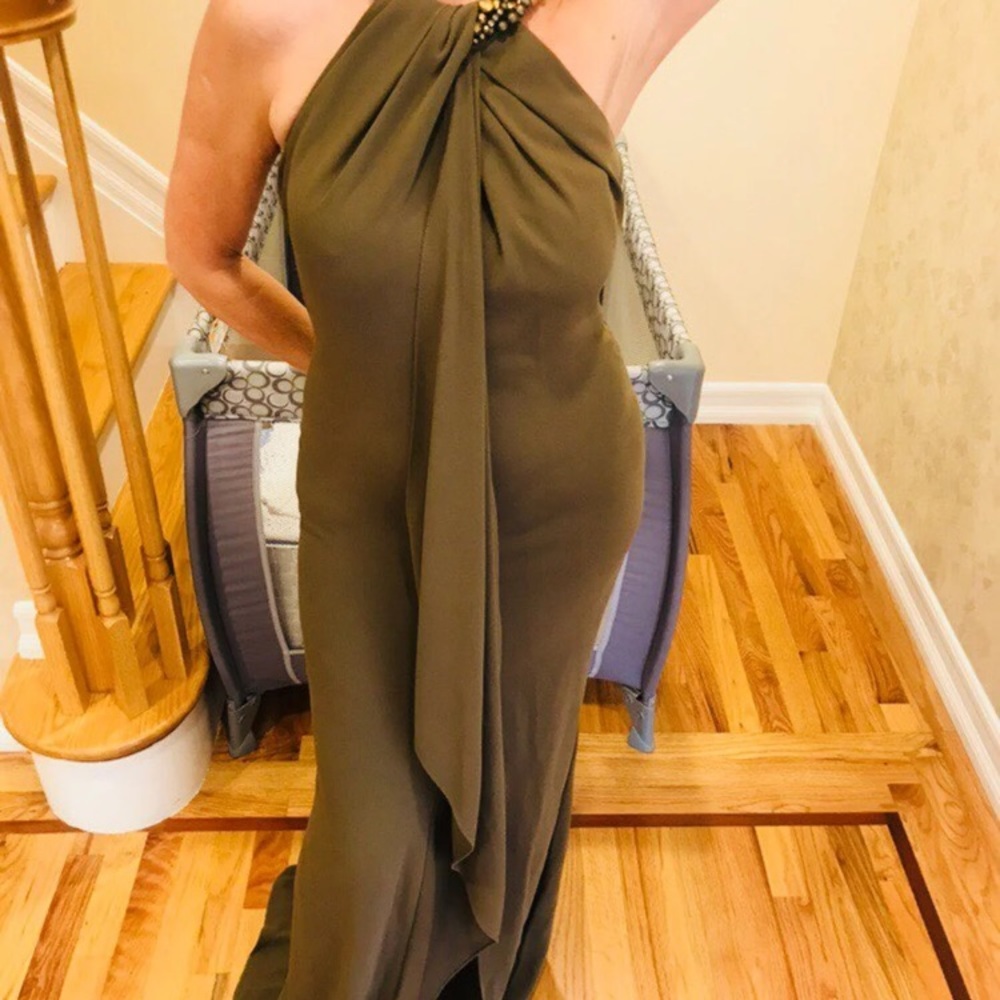 Carmen Marc valvo evening gown